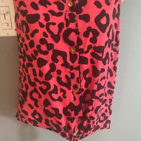 Open button top with lace - Picture 2 of 4